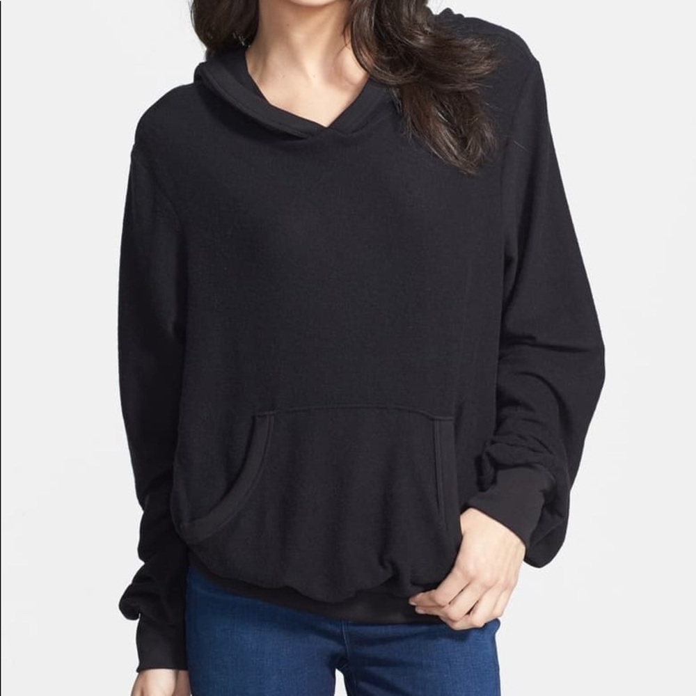 Wildfox Small black Malibu pullover hoodie